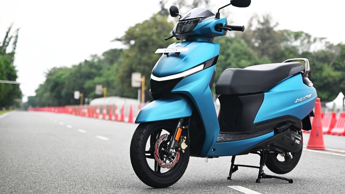 tvs jupiter ev